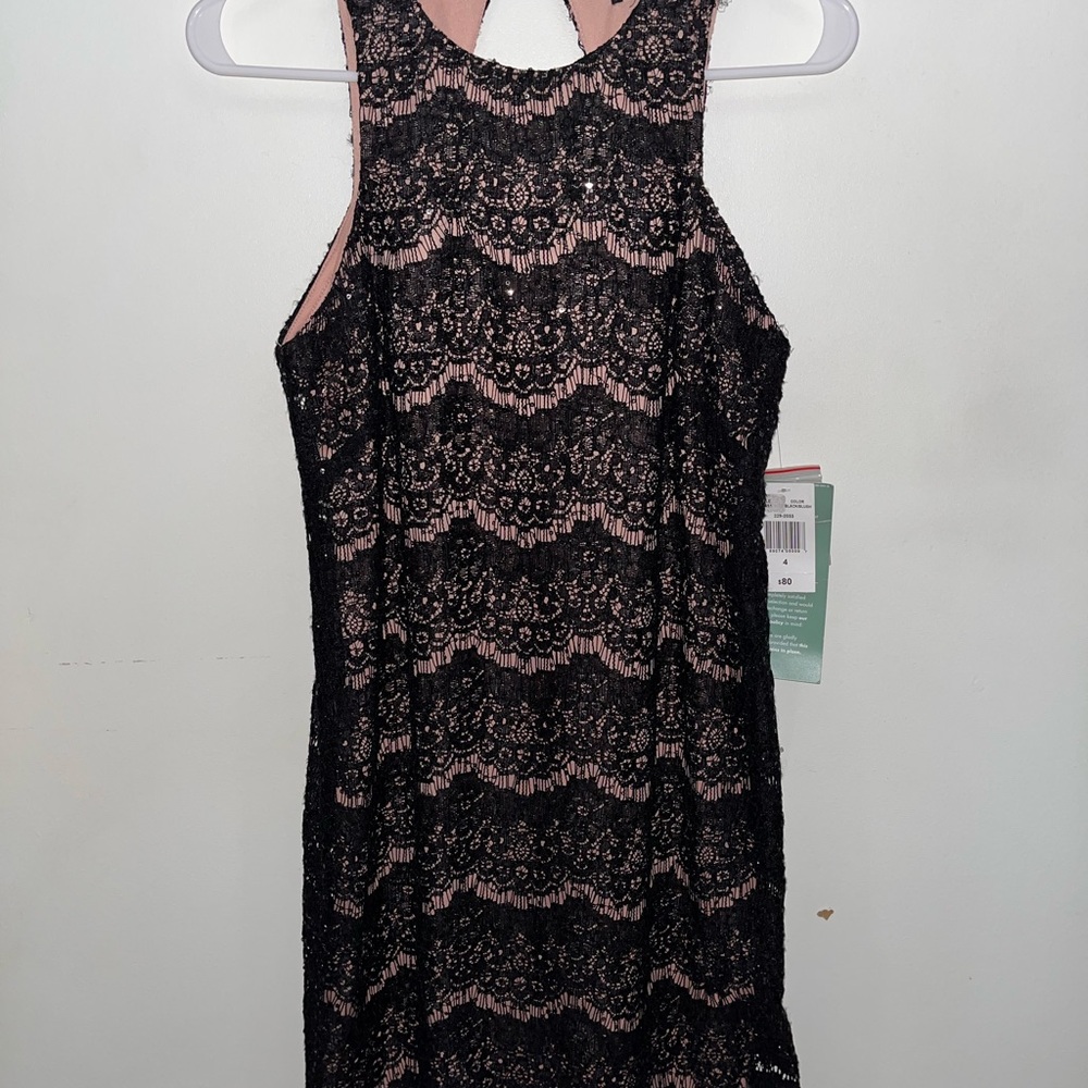 Black Lace Sleeveless Dress